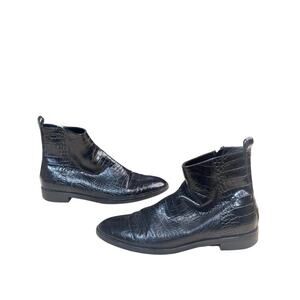 Club Monaco Trycia Black Leather Embossed Ankle Boots size 40 euro